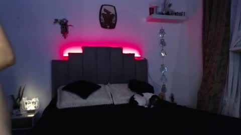 octavia blom online show from October 28, 3:18 am