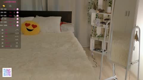 Emily online show from March 4, 7:08 am