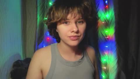 Evie online show from September 29, 2:49 pm