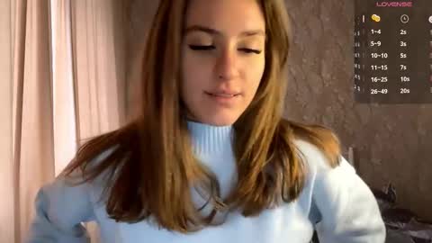 Mia online show from January 18, 9:18 am