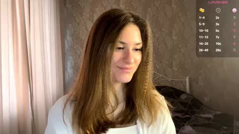 Mia online show from January 13, 9:06 am