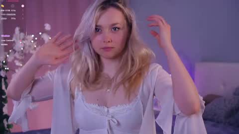 Alice online show from April 10, 7:40 pm