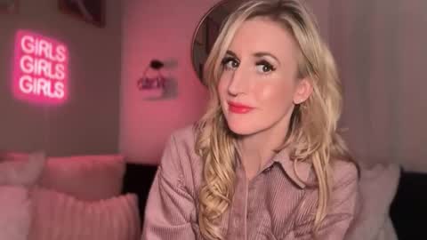 Tams online show from February 6, 11:51 pm