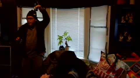 oscar flores online show from February 10, 1:25 pm