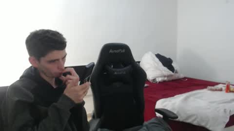 ofsolovicio online show from November 25, 4:50 pm