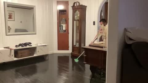 ofthatguy online show from October 23, 6:15 am