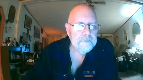 Maximus No Mo online show from January 12, 12:45 pm