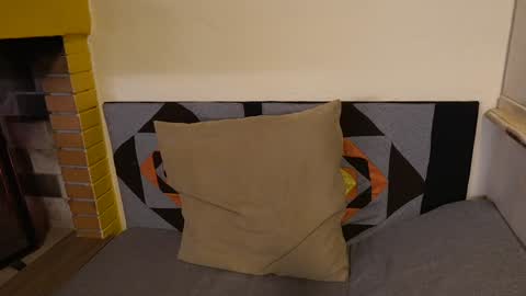 Snapshot of oh__lola chatting on December 1, 5:15 pm Lola online show from December 1, 5:15 pm