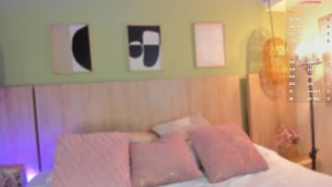 Holly online show from April 17, 11:23 am