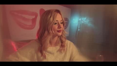 your dear Lilith Chapman online show from October 26, 5:23 pm