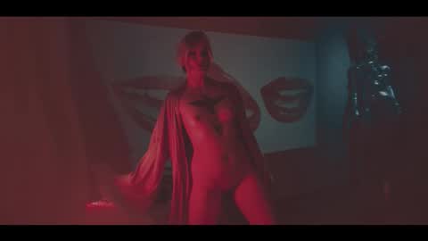 your dear Lilith Chapman online show from October 25, 5:08 am