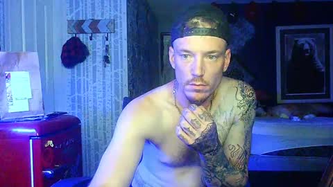 who dares  toss me some  tips lets have fun online show from October 1, 9:52 am