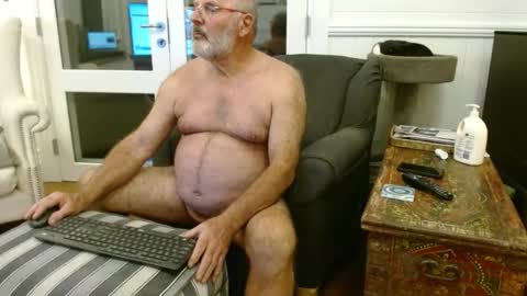 Ohjonny online show from April 19, 1:01 pm