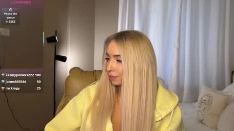 Emma online show from September 20, 2:36 am