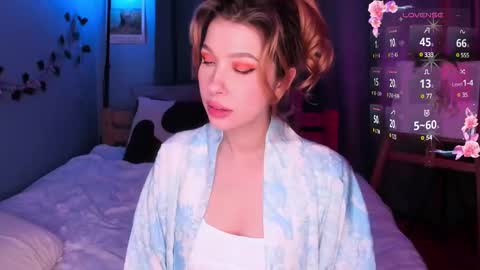 Light  online show from January 25, 6:57 pm