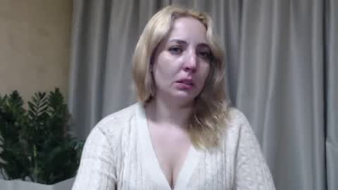 Mari online show from April 9, 3:50 pm