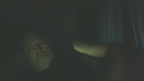 oi8uu8me online show from May 15, 6:26 pm