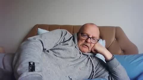 old_fkr online show from January 31, 12:51 pm