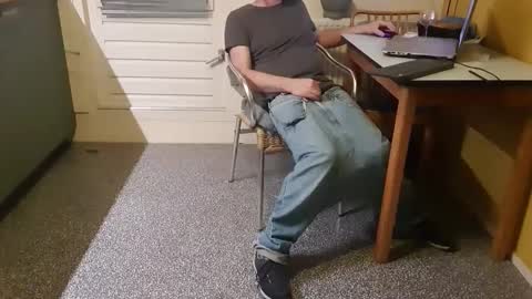 Snapshot of oldersagger chatting on February 20, 10:15 pm oldersagger online show from February 20, 10:15 pm