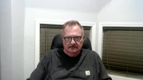 oldguybigd online show from June 10, 4:45 am
