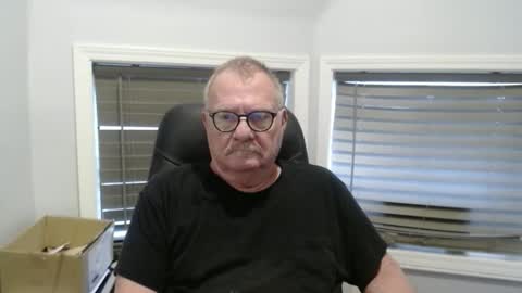 oldguybigd online show from October 9, 8:58 pm