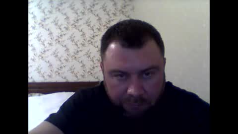 Snapshot of olegvvvvv chatting on February 16, 2:43 pm olegvvvvv online show from February 16, 2:43 pm