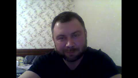 Snapshot of olegvvvvv chatting on February 23, 12:19 am olegvvvvv online show from February 23, 12:19 am