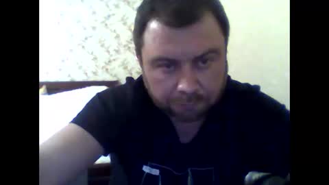 Snapshot of olegvvvvv chatting on February 2, 6:42 pm olegvvvvv online show from February 2, 6:42 pm