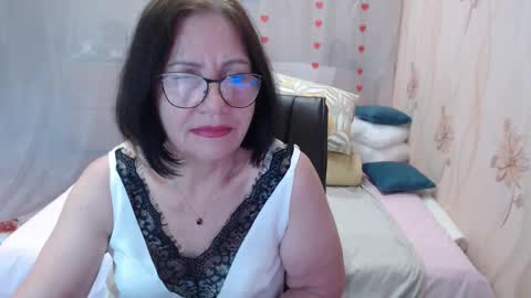 OlgaHottie online show from October 16, 11:47 pm