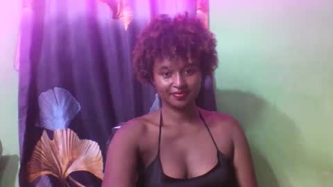 olinah610 online show from January 6, 5:39 pm