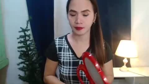 oliva_red online show from October 24, 9:32 am