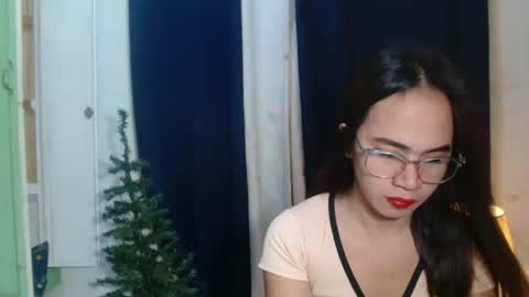 oliva_red online show from October 12, 9:13 am