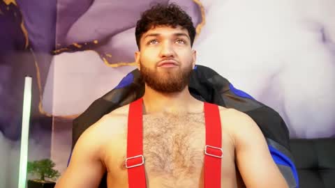 Oliver Dallas online show from April 9, 5:00 am