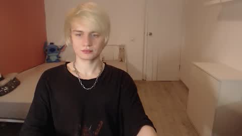 Oliver online show from November 15, 2:02 am