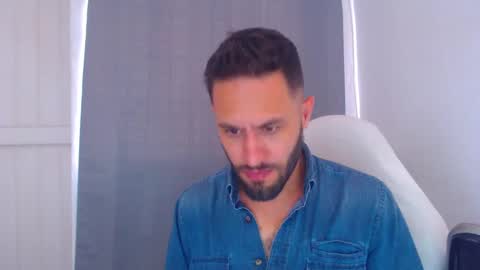 oliver online show from January 14, 7:21 pm