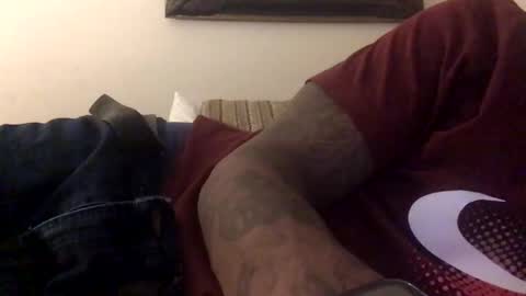 olivertwist1273 online show from January 3, 4:33 am