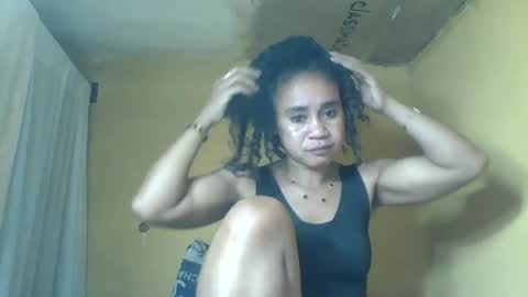 olivia9794 online show from July 6, 9:06 am