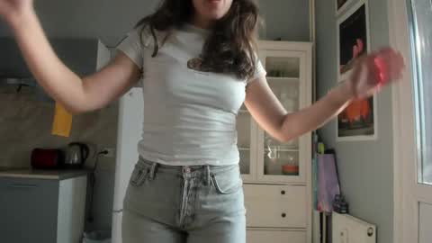 olivia__dream online show from May 14, 3:43 pm