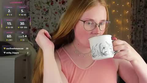 Olivia Date online show from May 28, 1:09 pm