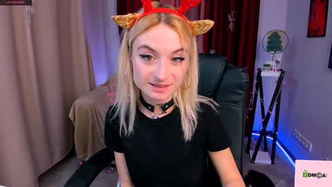 Olivia online show from December 28, 8:04 pm