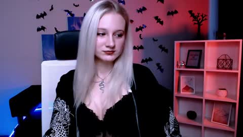 Olivia online show from January 6, 10:46 am