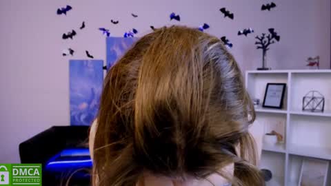 Olivia online show from December 25, 5:47 pm