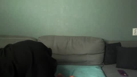 olivia millerss online show from April 18, 9:15 pm