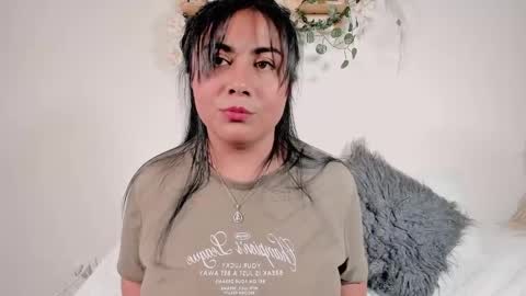 Snapshot of olivia_morrys chatting on January 28, 7:32 pm Olivia happyness online show from January 28, 7:32 pm
