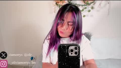 Snapshot of olivia_morrys chatting on March 1, 5:38 pm Olivia happyness online show from March 1, 5:38 pm