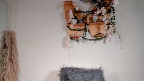 Snapshot of olivia_morrys chatting on January 19, 9:02 pm Olivia happyness online show from January 19, 9:02 pm