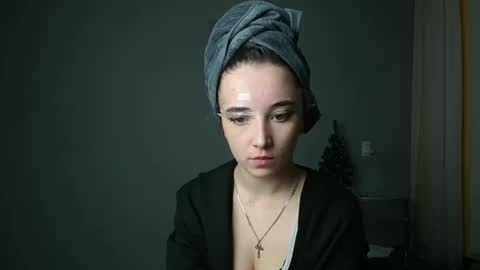 Snapshot of olivia_oliv chatting on January 24, 8:22 pm Olivia online show from January 24, 8:22 pm