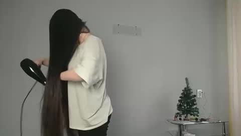 Olivia online show from February 14, 1:03 pm