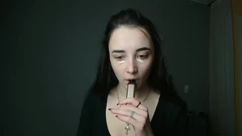 Snapshot of olivia_oliv chatting on February 14, 3:36 pm Olivia online show from February 14, 3:36 pm