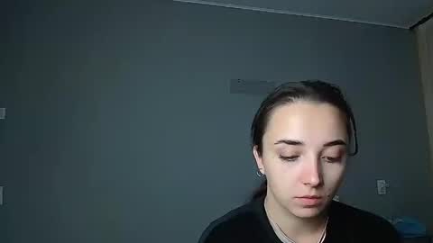 Snapshot of olivia_oliv chatting on September 22, 2:43 pm Olivia online show from September 22, 2:43 pm